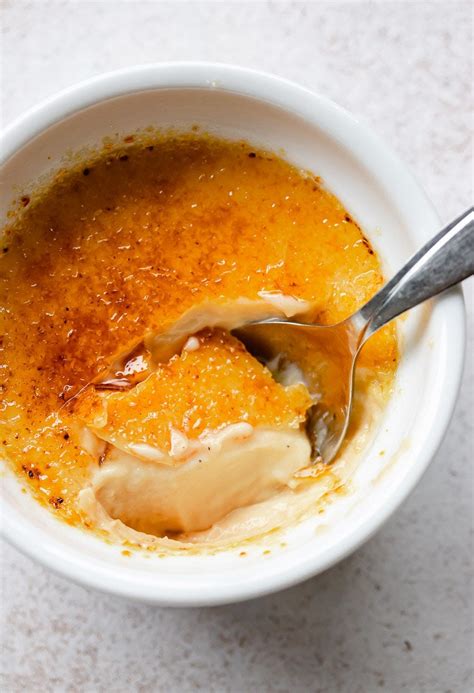 Ultimate Guide to Creme Brulee .